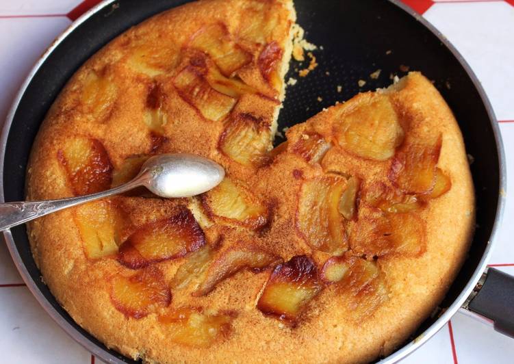 Pastel De Manzanas En Una Sart N Receta De Mayito Cookpad