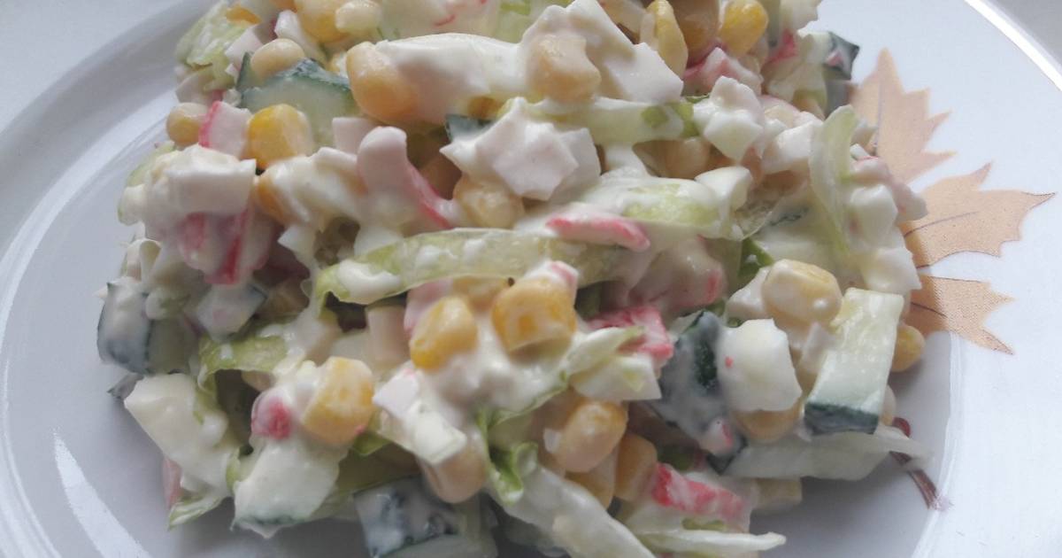 Как сделать салат с крабовыми палочками и кукурузой и Как сделать салат с крабовыми палочками и кукурузой и