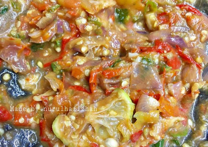 Resep Sambel Rawit Terasi Jeruk Nipis Oleh Nurul Hafizhah Cookpad