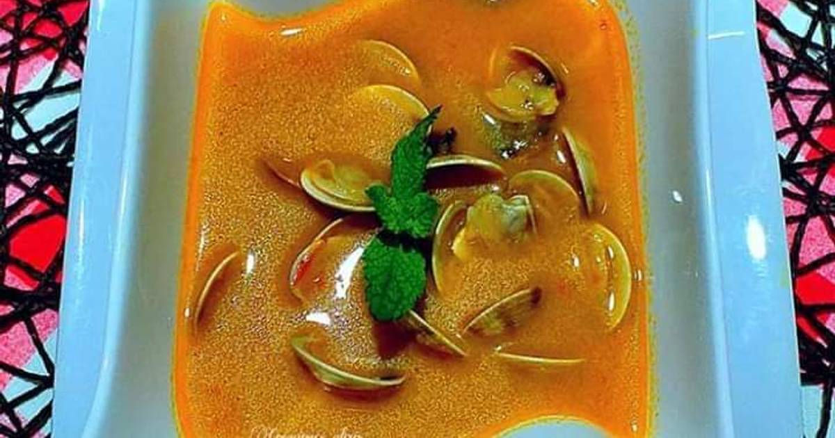 Sopa De Almejas Chirlas Con Toque De Hierbabuena Receta De Alexis