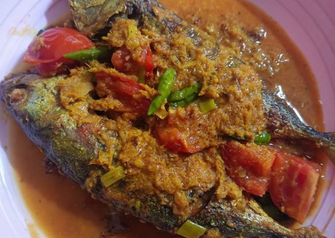 Resep Pesmol Ikan Kembung Oleh Istighfarin Shalihah Cookpad