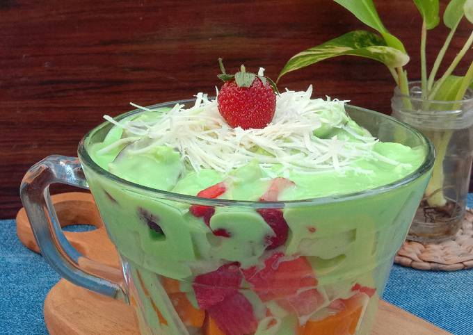 Resep Salad Buah Saos Melon Oleh Evis Dewi Sarwendah Cookpad