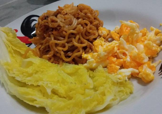 Resep Mie Goreng Telur Oleh Eunike Kartini Cookpad