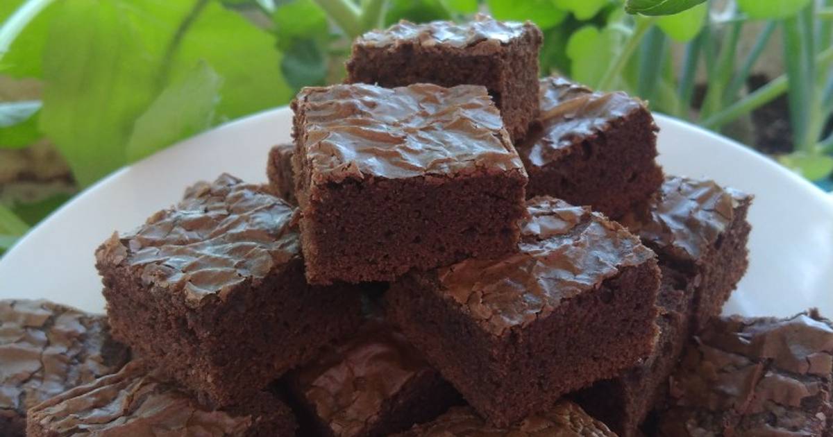 Resep Shiny Crust Brownies Oven Tangkring Oleh Fanyarfany Cookpad