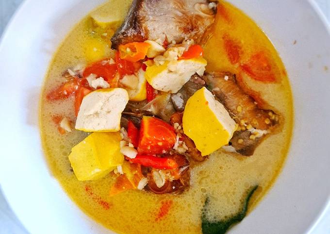 Resep Mangut Ikan Pari Asap Khas Semarang Oleh Dhila Fiberia Cookpad