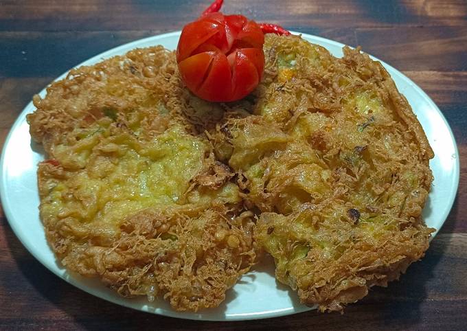 Resep Telur Dadar Crispy Oleh Endah MRP Cookpad