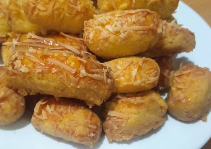 Resep Kastengel ekonomis rasa premium oleh Chèr Cookpad