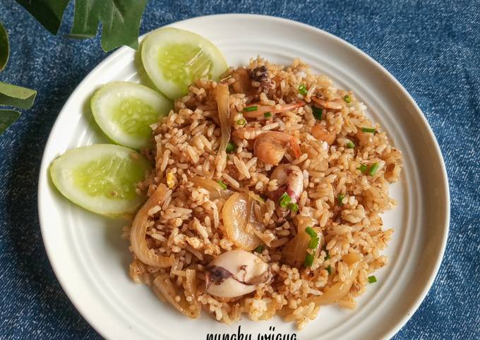 Resep Nasi Goreng Udang Cumi Oleh Nungky Wijaya Cookpad