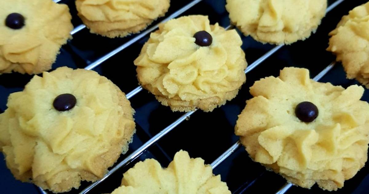 Resep Kue Semprit Dahlia Oleh Fadhilah Okta Cookpad