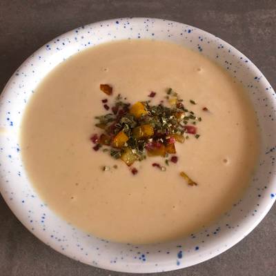 Kartoffelrahmsuppe mit Bacon