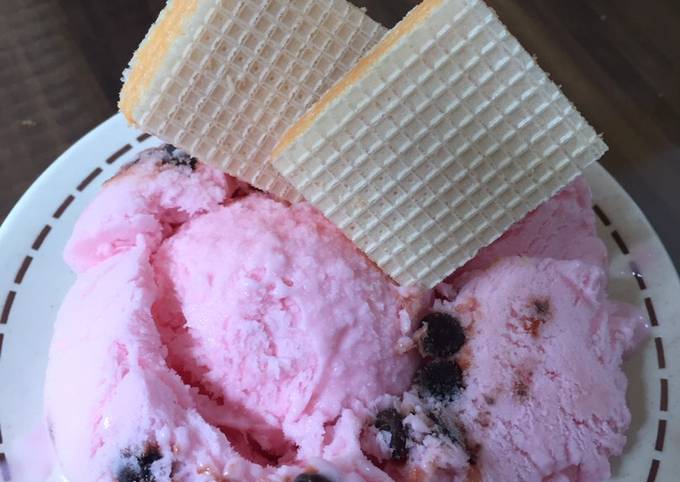 Resep Es Krim Strawberry Langkah Oleh Fitria Kusuma Dewi Cookpad