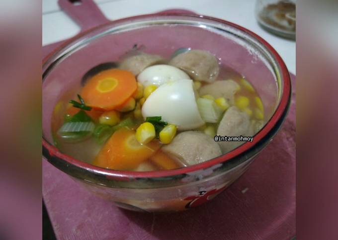 Resep Bakso Kuah Telur Puyuh Oleh Intan Mohmoy Cookpad