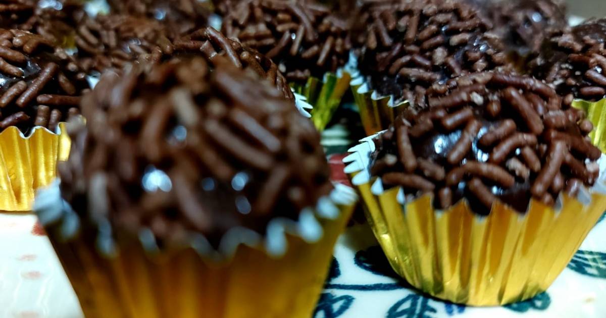 Brigadeiro Tradicional Receita Por Elianefariacozinhaafetiva Cookpad