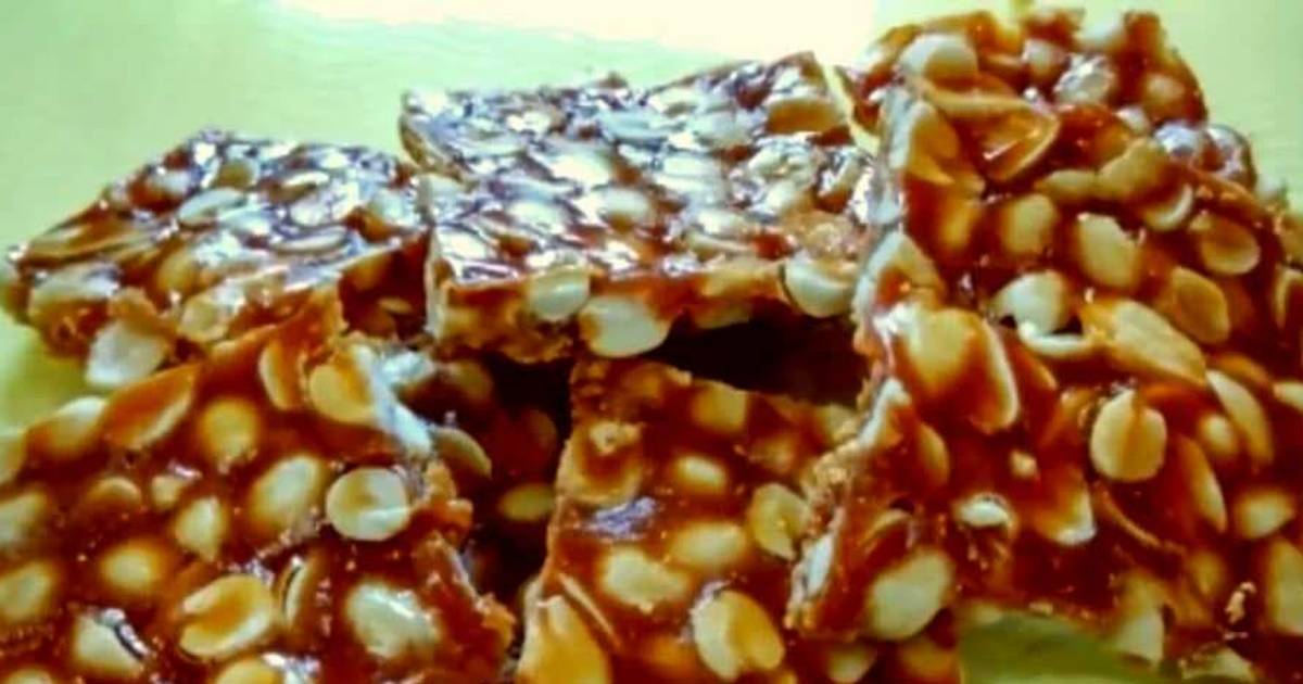 Peanut Chikki Peanut Bar Peanut Gachak Recipe By Shikha Yashu Jethi