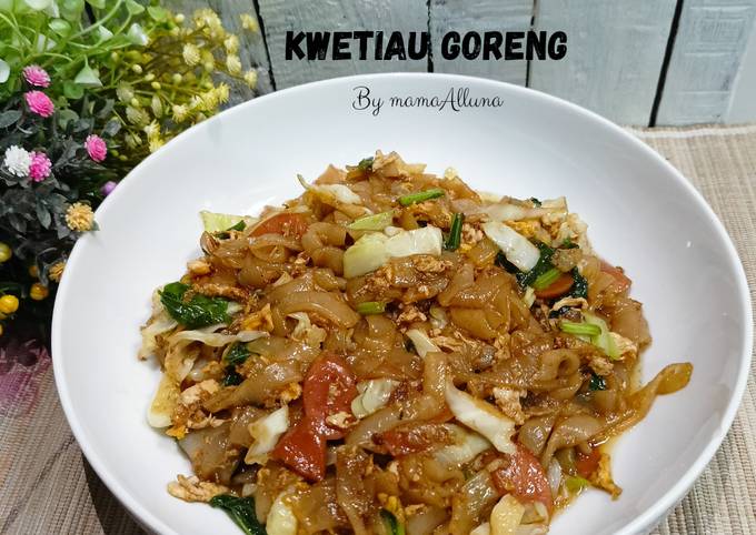 Resep Kwetiau Goreng Oleh Ummy Khamidah Cookpad