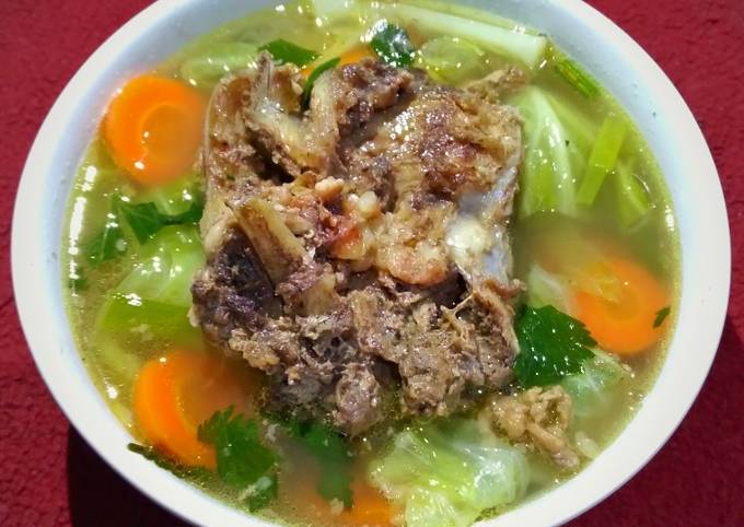 Resep Sop Balungan Sapi Gurih Berempah Oleh Nanan Wahyuni Cookpad