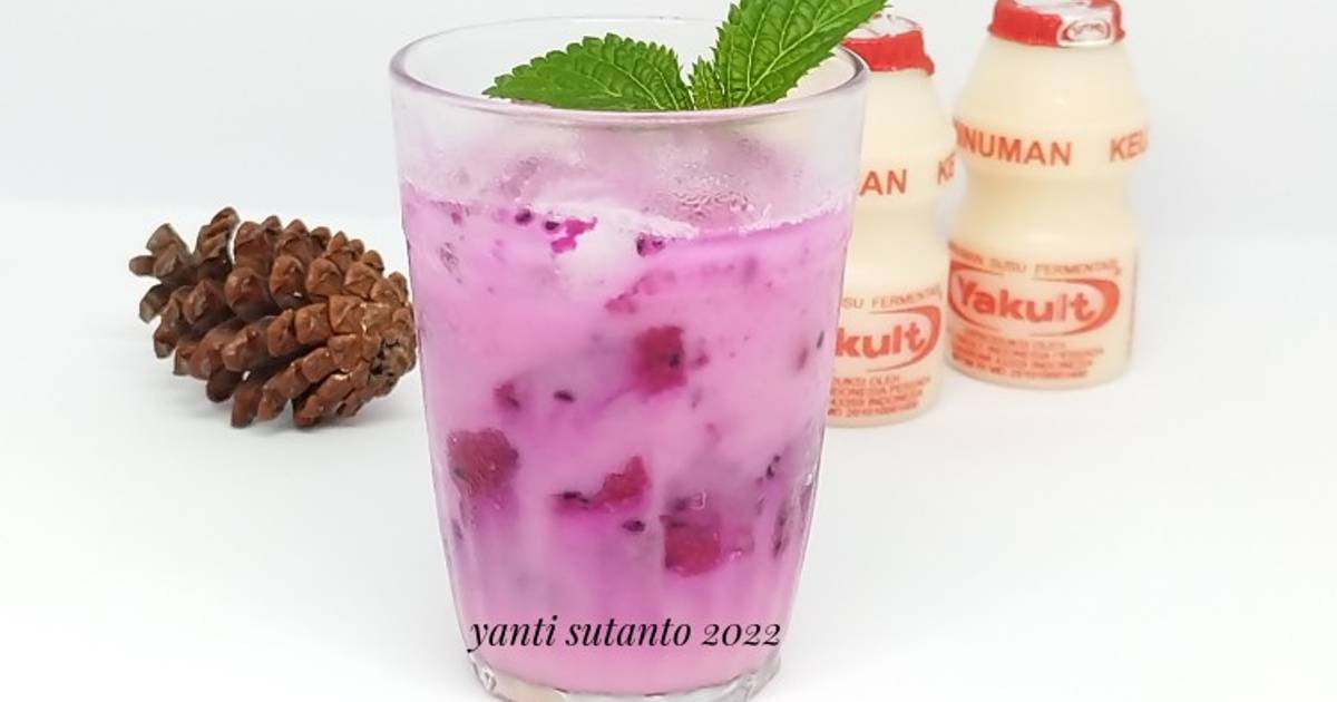 Resep Es Kocok Buah Naga Yakult Oleh Yanti Sutanto Cookpad