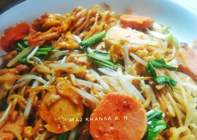 Resep Mie Goreng Ala Resto Simple Oleh Ma Khansa A N Cookpad