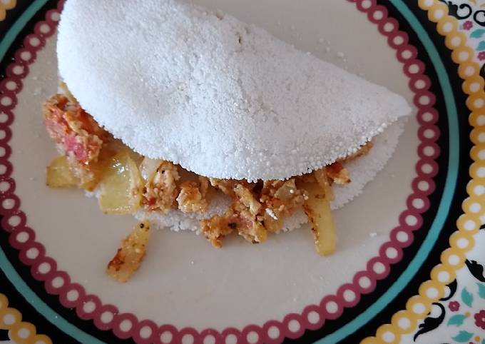 Tapioca Recheada De Ovo Mexido Tomate Receita Por Cael Horta Cookpad