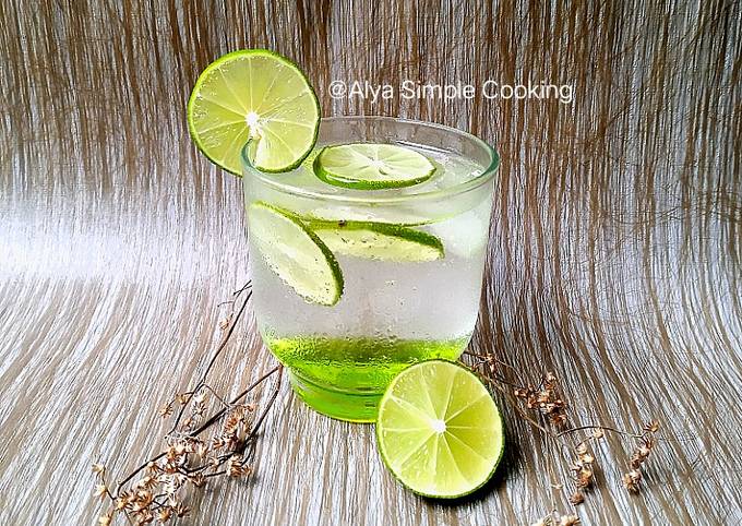 Resep Es Sprite Lime Sirup Melon Oleh Alya Nurfitri Cookpad