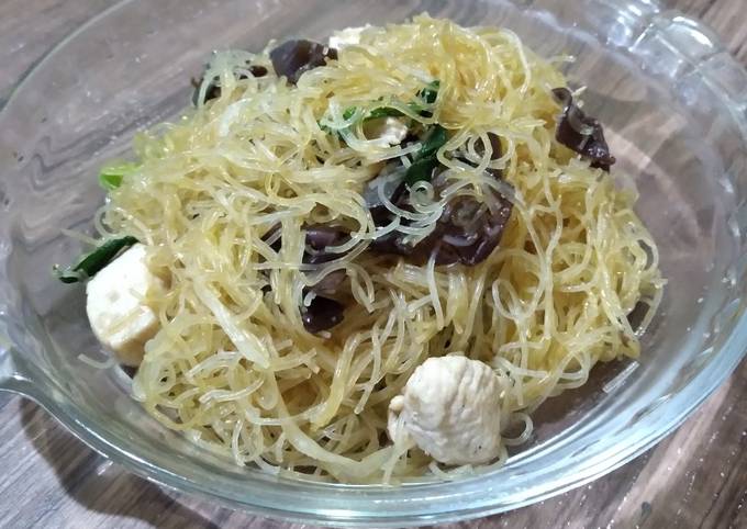 Resep Bihun Goreng Jamur Kuping Oleh Lusy Siswati Cookpad