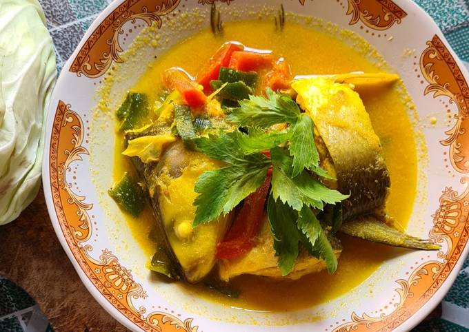 Resep Ikan Bandeng Bumbu Kuning Oleh Dzuriyatinaq Cookpad