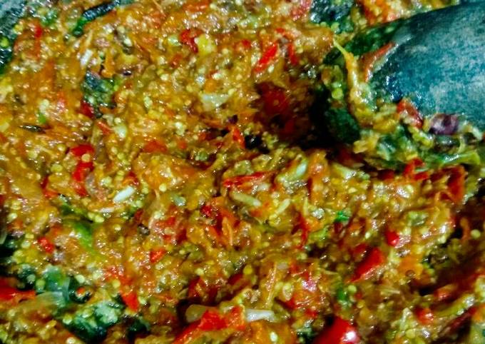 Resep Sambal Tomat Pedas Oleh Maria Crishtabella Cookpad