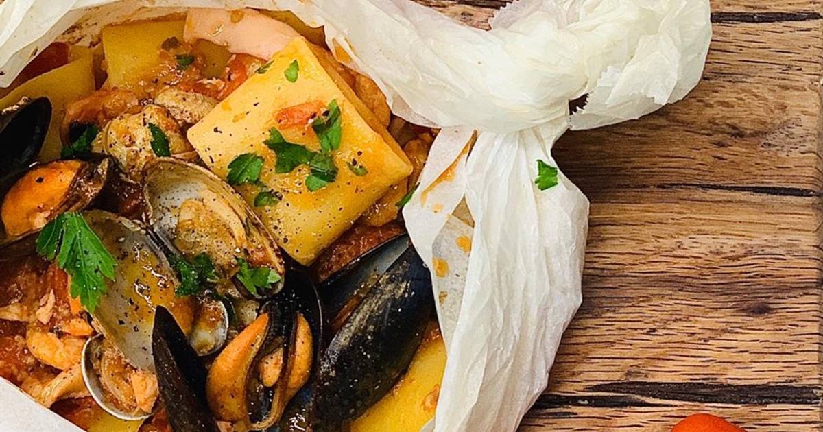 Ricetta Paccheri Ai Frutti Di Mare Di Raffaela Falco Cookpad