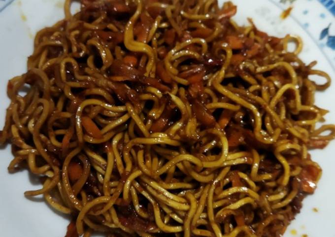 Resep Mie Goreng Pedas Oleh Dapur Silvi Cookpad