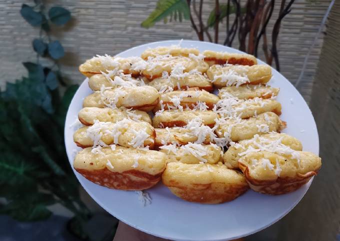 Resep Pukis Tabur Keju Simple Oleh Arfa Azizi Cookpad