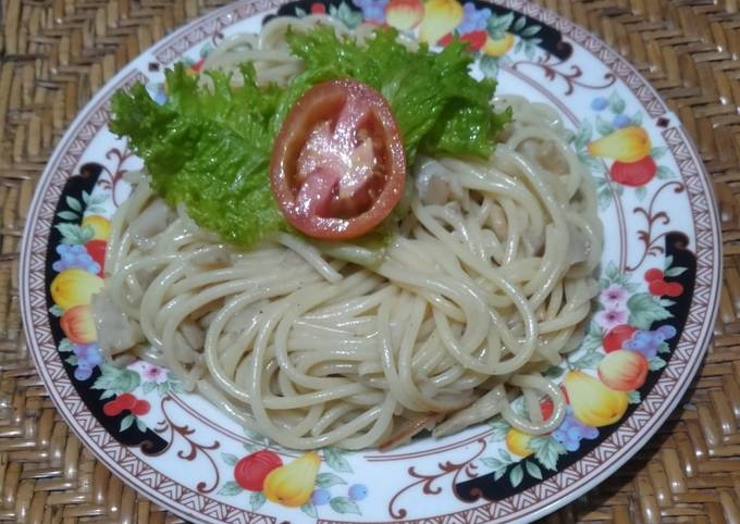 Resep Spaghetti Aglio Olio Vegan Oleh T T S Kitchen Cookpad