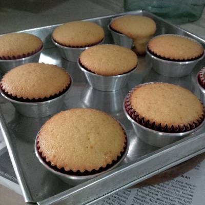 Resep Vanilla Cupcake Oleh Susy Villianny - Cookpad