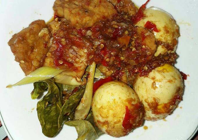 Resep Telur Tempe Sambalado Oleh Rini Cookpad