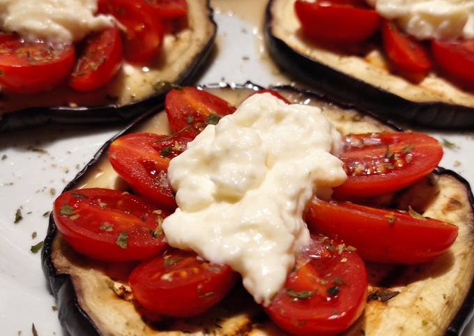 Ricetta Bruschette Di Melanzane Burrata E Pomodorini Di