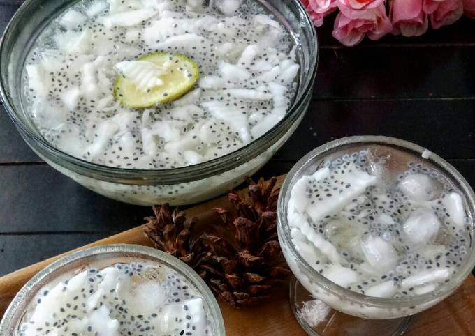 Resep Es Kelapa Muda Kw Oleh Dapur Kania Cookpad