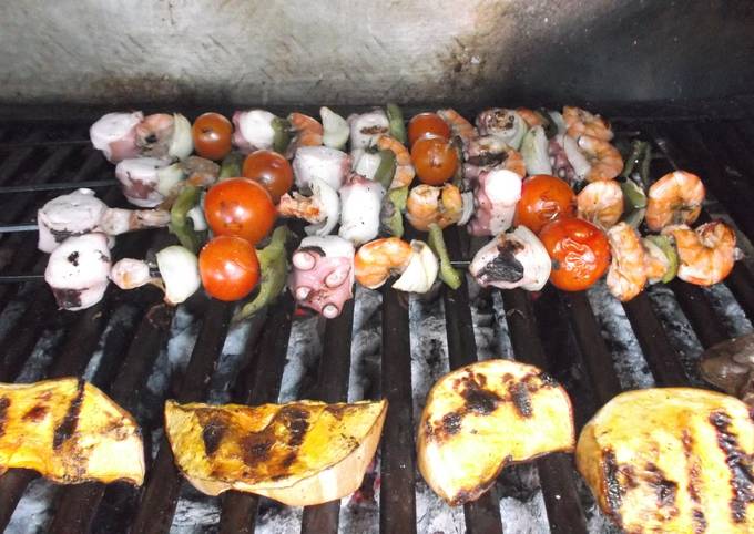 Pinchos De Pulpo Y Gambas A Las Brasas Receta De Dan Barreto