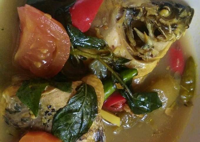 Resep Ikan Mas Kuah Kuning Oleh Neilly Schatzy Cookpad