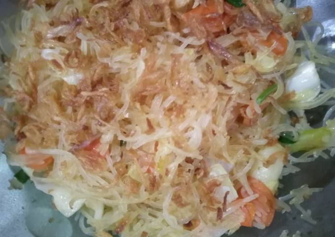 Resep Mie Putih Goreng Simple Oleh Abuk Irun Cookpad