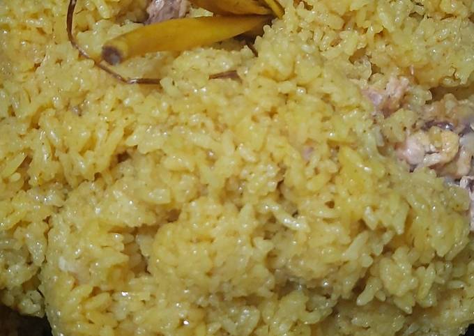 Resep 45 Nasi Kuning Praktis Tanpa Santan Rice Cooker Oleh Rineka