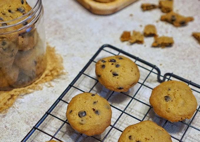 Resep Chocochip Cookies Renyah Oleh Tresna Cookpad