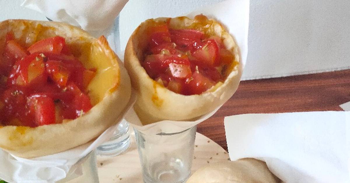 Resep Italian Pizza Cone Oleh Yusra Sfa Cookpad