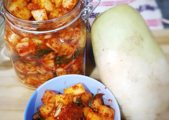 Resep Kkakdugi 깍두기 Cubed Radish Kimchi oleh indy hindiyah Cookpad