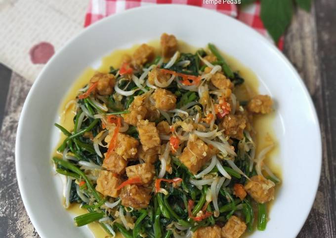 Resep Cah Kangkung Tempe Pedas Oleh Bunda Ei Cookpad