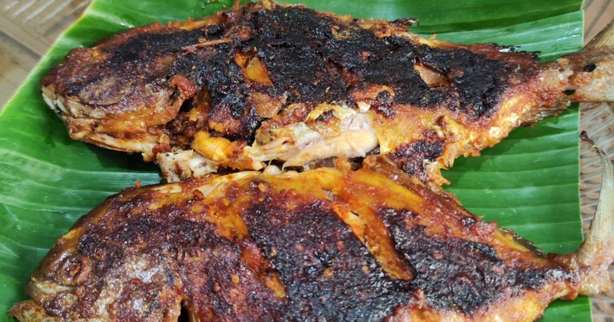 Resep Ikan Bawal Bakar Oleh Henie Wied Cookpad