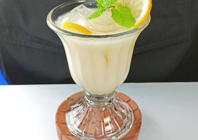 Resep Yakult Lemon Ice Oleh Febriyana IG Febbriyana Cookpad