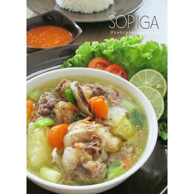 Resep Sop Iga Sapi Enaaak Bangeet Oleh Indry Hapsari Cookpad