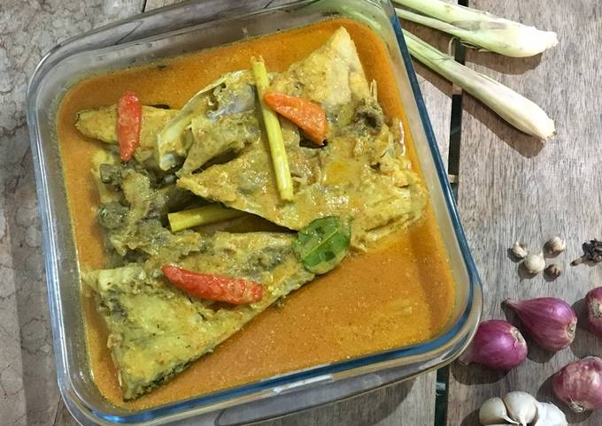 Resep Gulai Kepala Ikan Kakap Oleh Atika Mitayani Cookpad