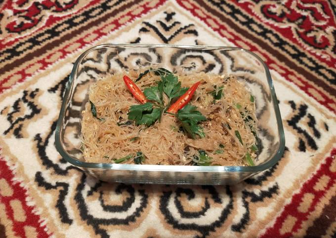 Resep Bihun Goreng Bakso Oleh Mukaku Kentang Cookpad