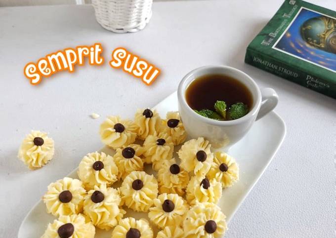 Resep Semprit Susu Oleh Desi Cookpad