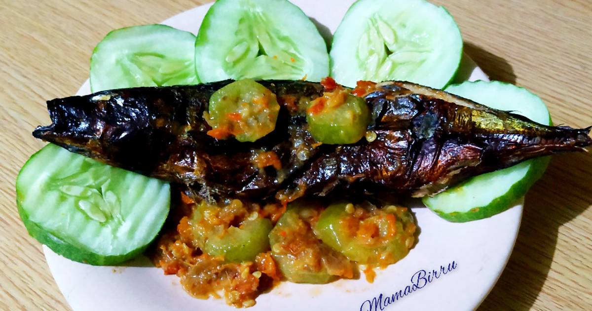 Resep Ikan Asap Sambal Belimbing Wuluh Oleh Hayati Ms Cookpad